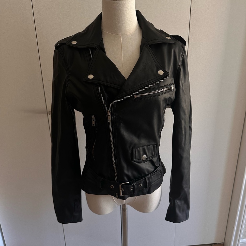 Riverdale Black Faux Leather with South Side Serpents Patch Biker Jacket - Picture 2 of 4